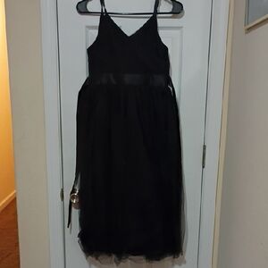 Elegant Black Sleeveless Dress